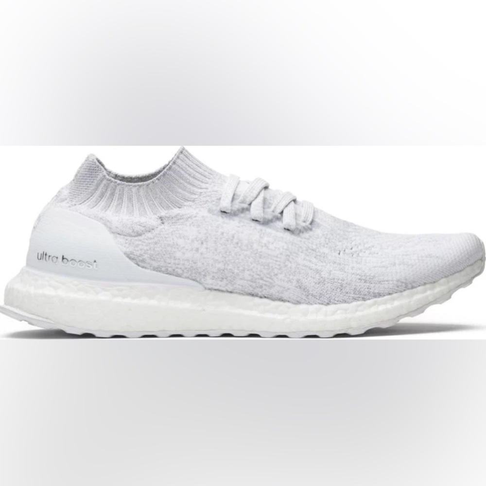 Adidas Ultraboost Uncaged 2017/2021  Men’s 8.5- Woman’s 10.5 EUC